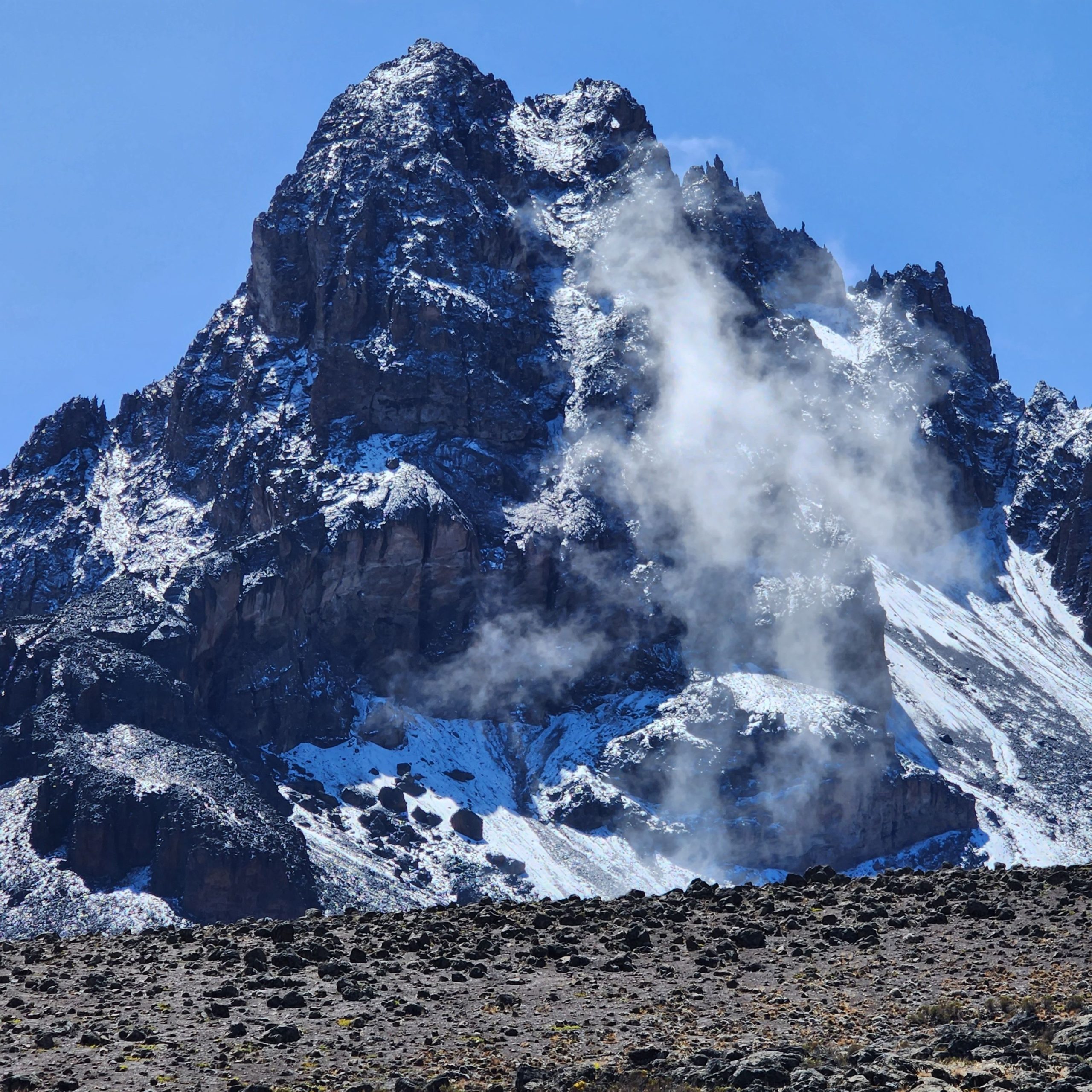 4 Days 3 Nights Mount Kenya Trekking | Sirimon – Chogoria Route